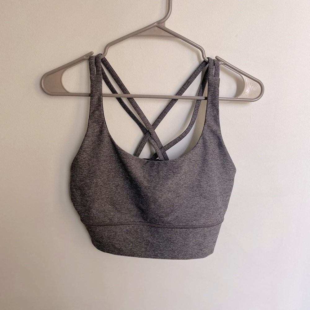 Lululemon sports bra